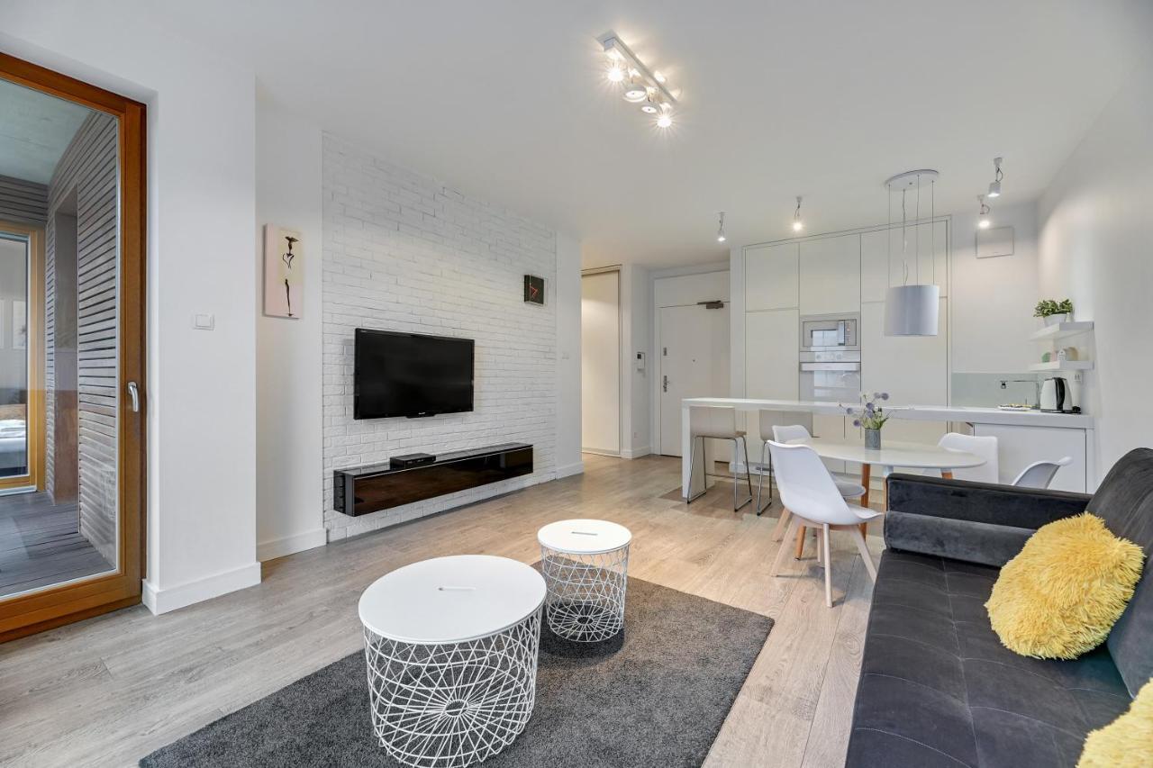 Dom & House - Apartamenty Nadmorski Dwor Gdańsk Kültér fotó