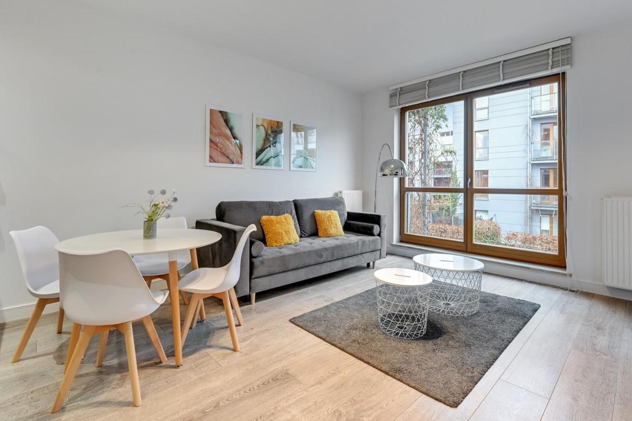 Dom & House - Apartamenty Nadmorski Dwor Gdańsk Kültér fotó