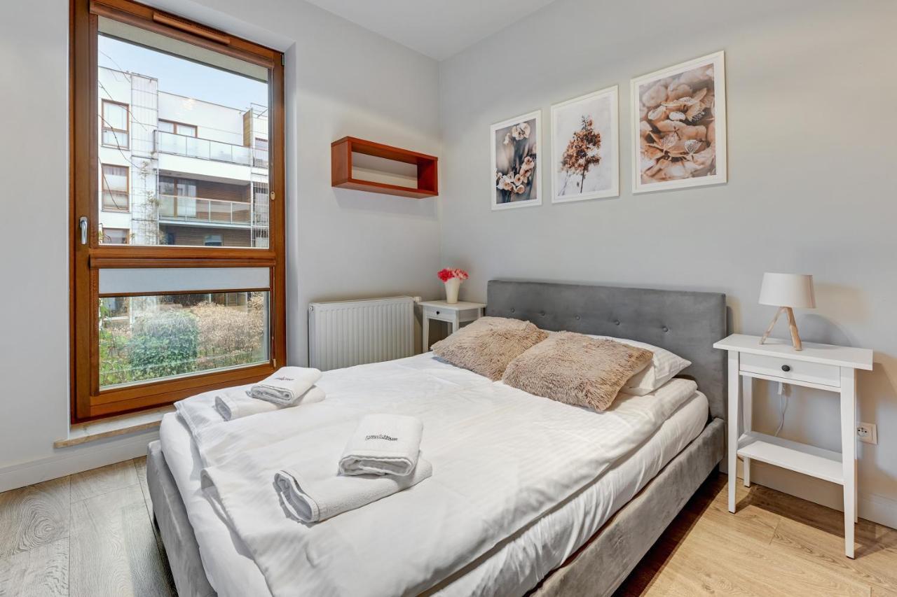 Dom & House - Apartamenty Nadmorski Dwor Gdańsk Kültér fotó