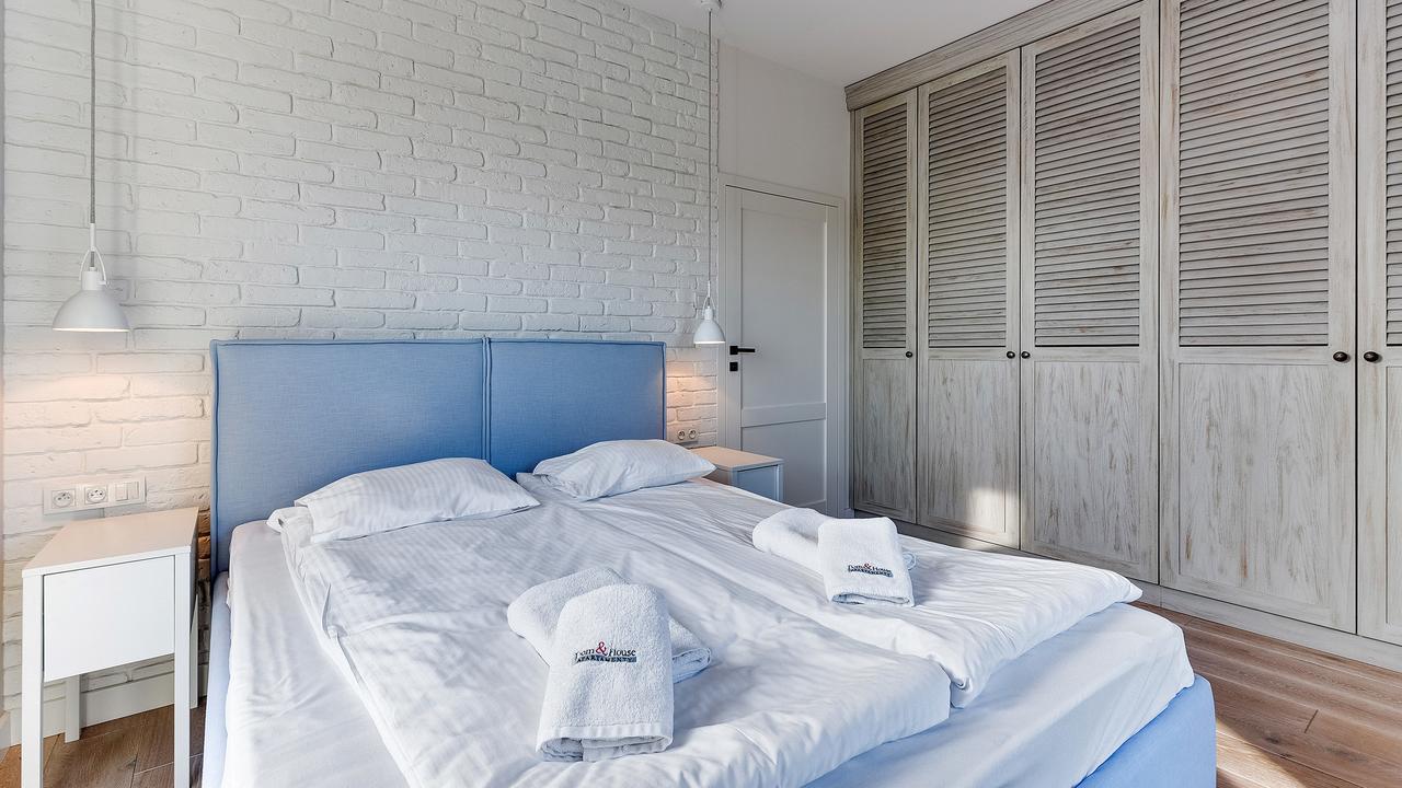 Dom & House - Apartamenty Nadmorski Dwor Gdańsk Kültér fotó
